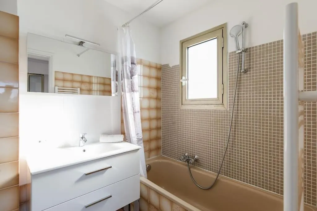Le France -Rare, 6 Couchages, Clim, Wifi, 2 Sdb, 2Wc, Parking Apartment Antibes