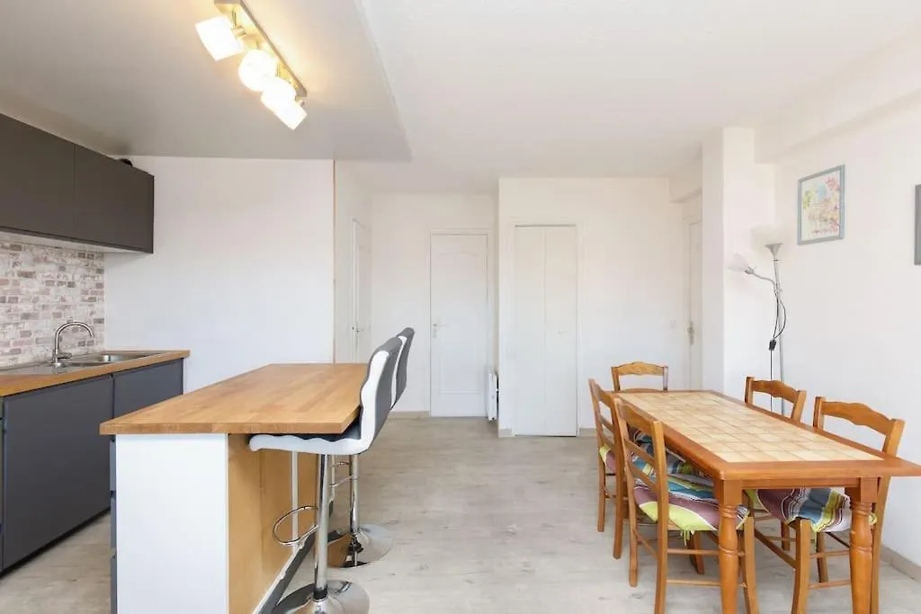 Le France -Rare, 6 Couchages, Clim, Wifi, 2 Sdb, 2Wc, Parking Apartment Antibes