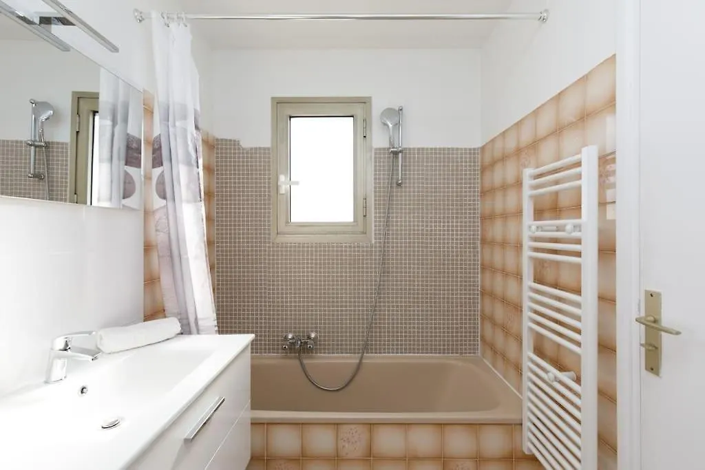 Le France -Rare, 6 Couchages, Clim, Wifi, 2 Sdb, 2Wc, Parking Apartment Antibes
